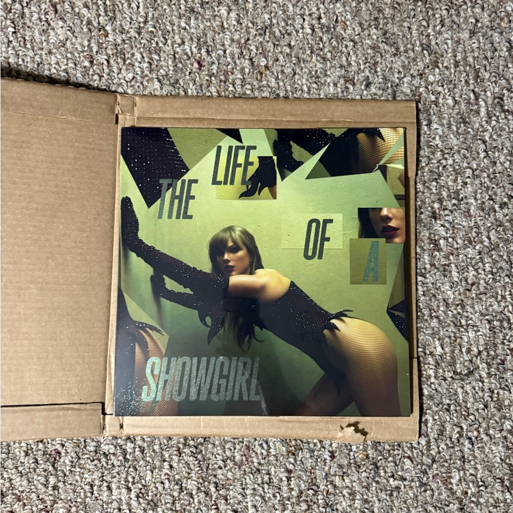 Sealed Taylor Swift The Life of a Showgirl: The Shiny Bug Edition (Wintergreen)